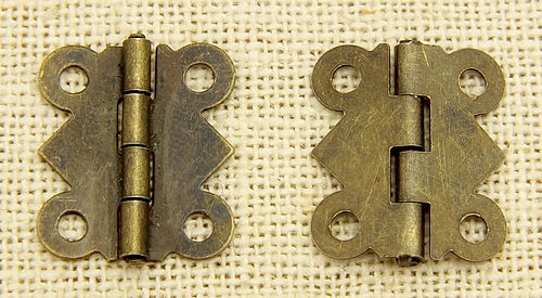 Scharnier Set 2teilig ca. 20 x 17mm antikfarben